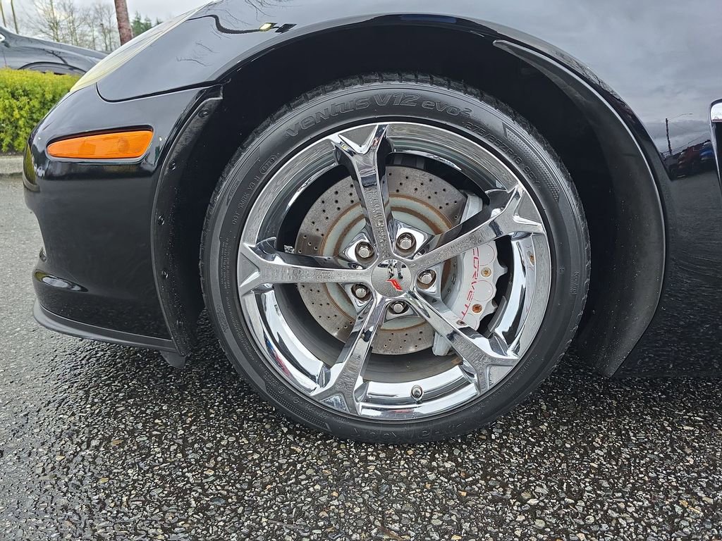 Used 2013 Chevrolet Corvette Grand Sport w/ 2LT Preferred Equipment Group image 30