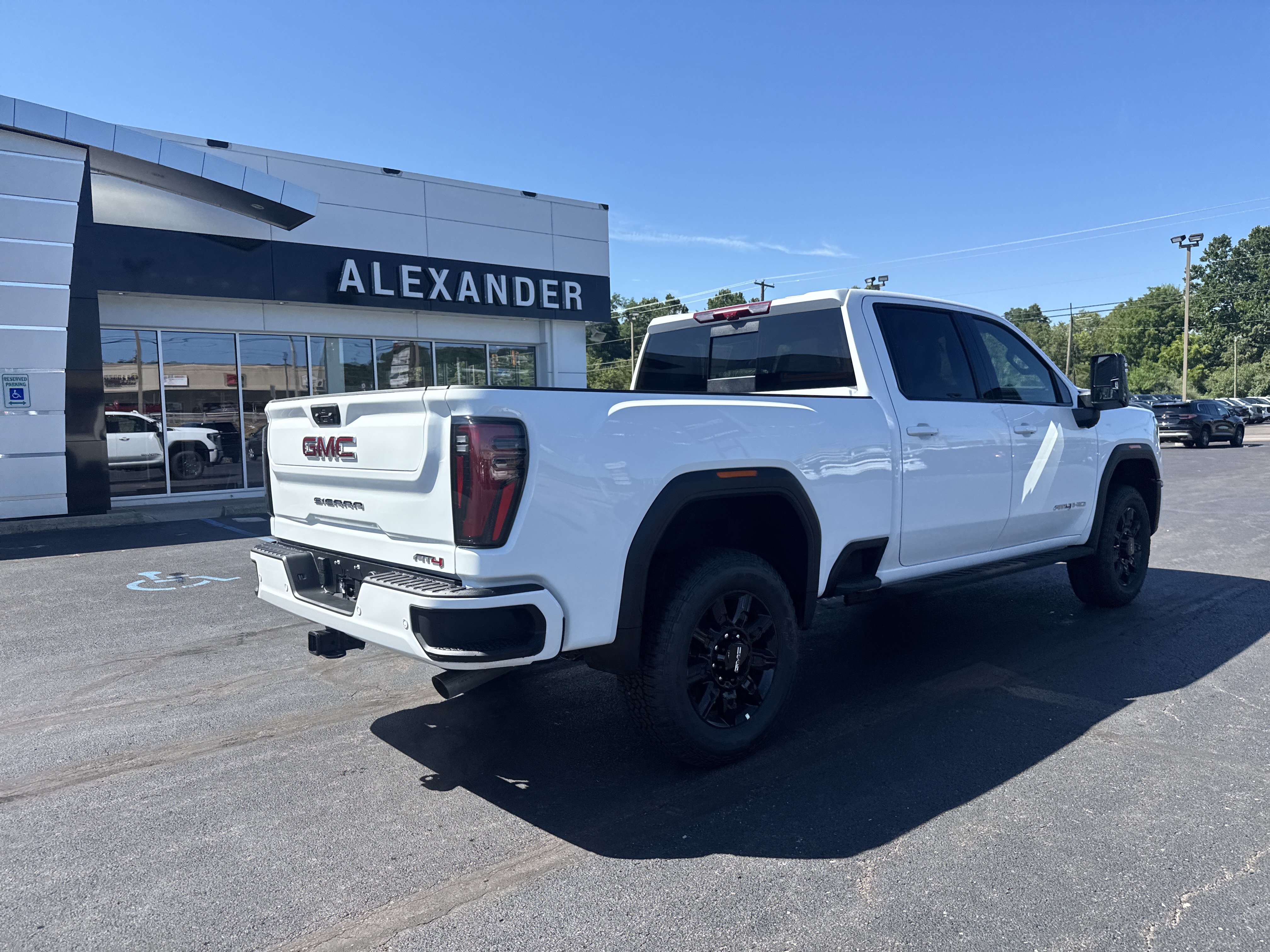 New 2026 GMC Sierra 2500 AT4 w/ AT4 Premium Plus Package AWD/4WD video 3