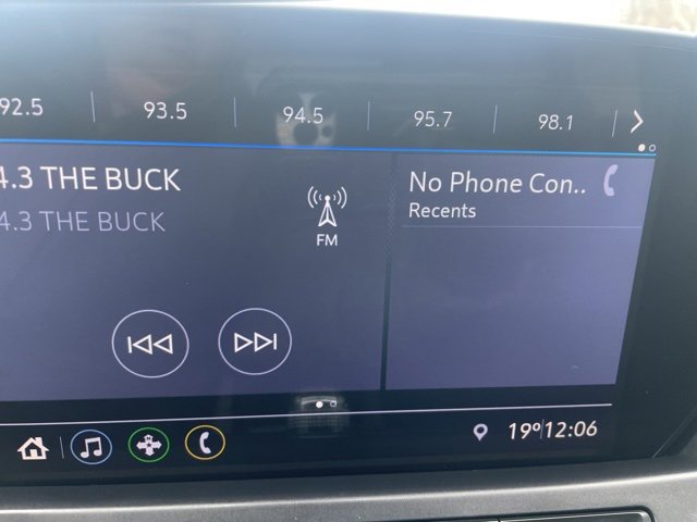 Used 2020 Chevrolet Blazer LT image 23