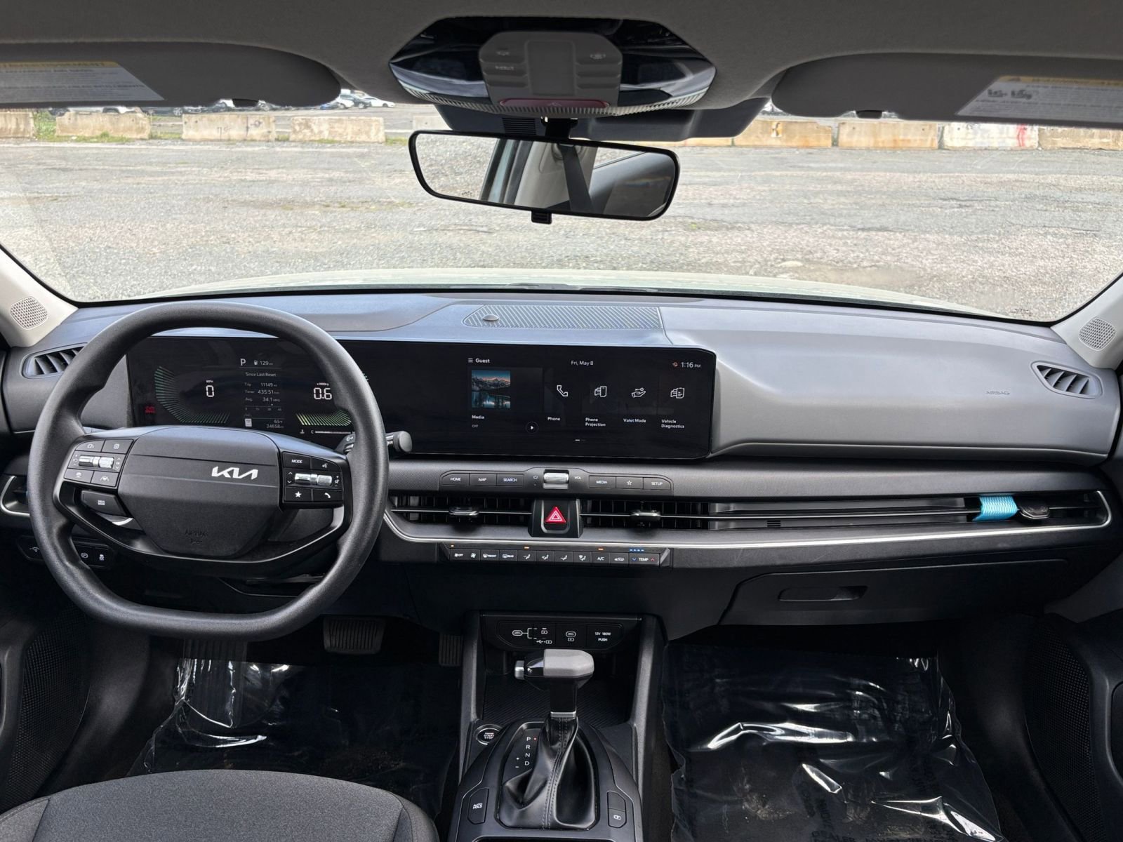 Used 2025 Kia K4 FWD image 29