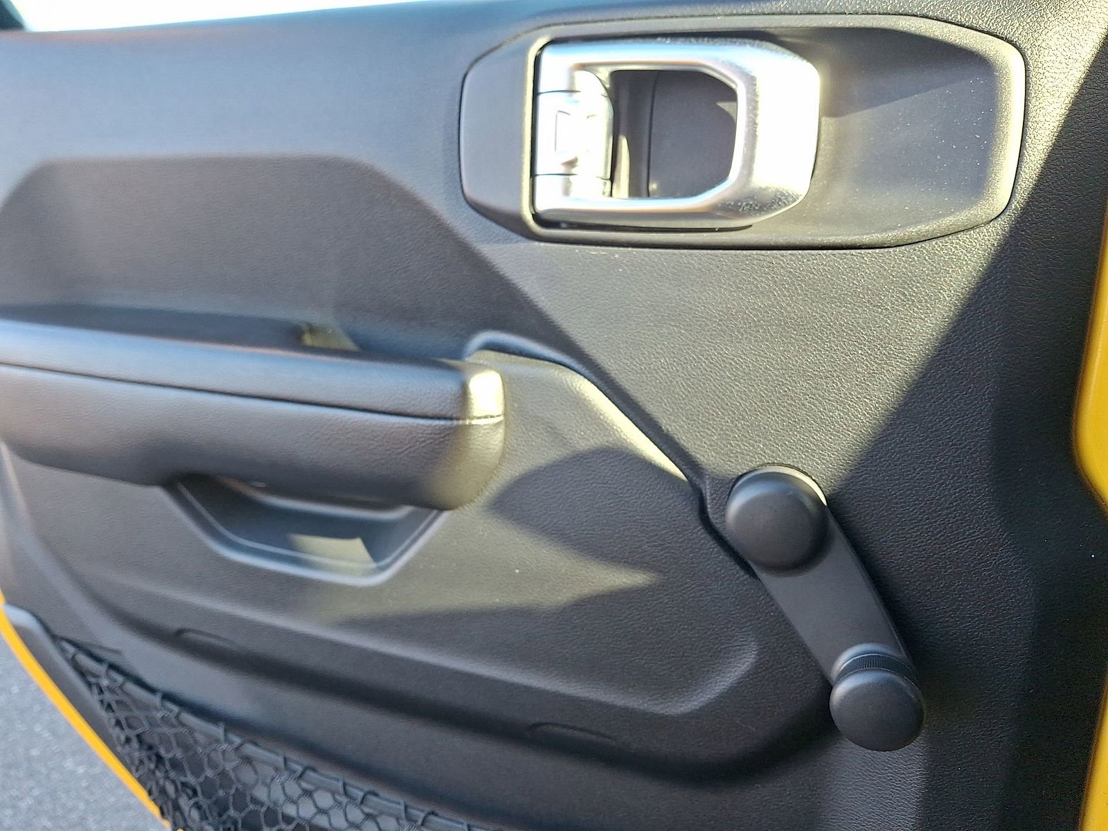 Used 2020 Jeep Wrangler Unlimited Sport image 16