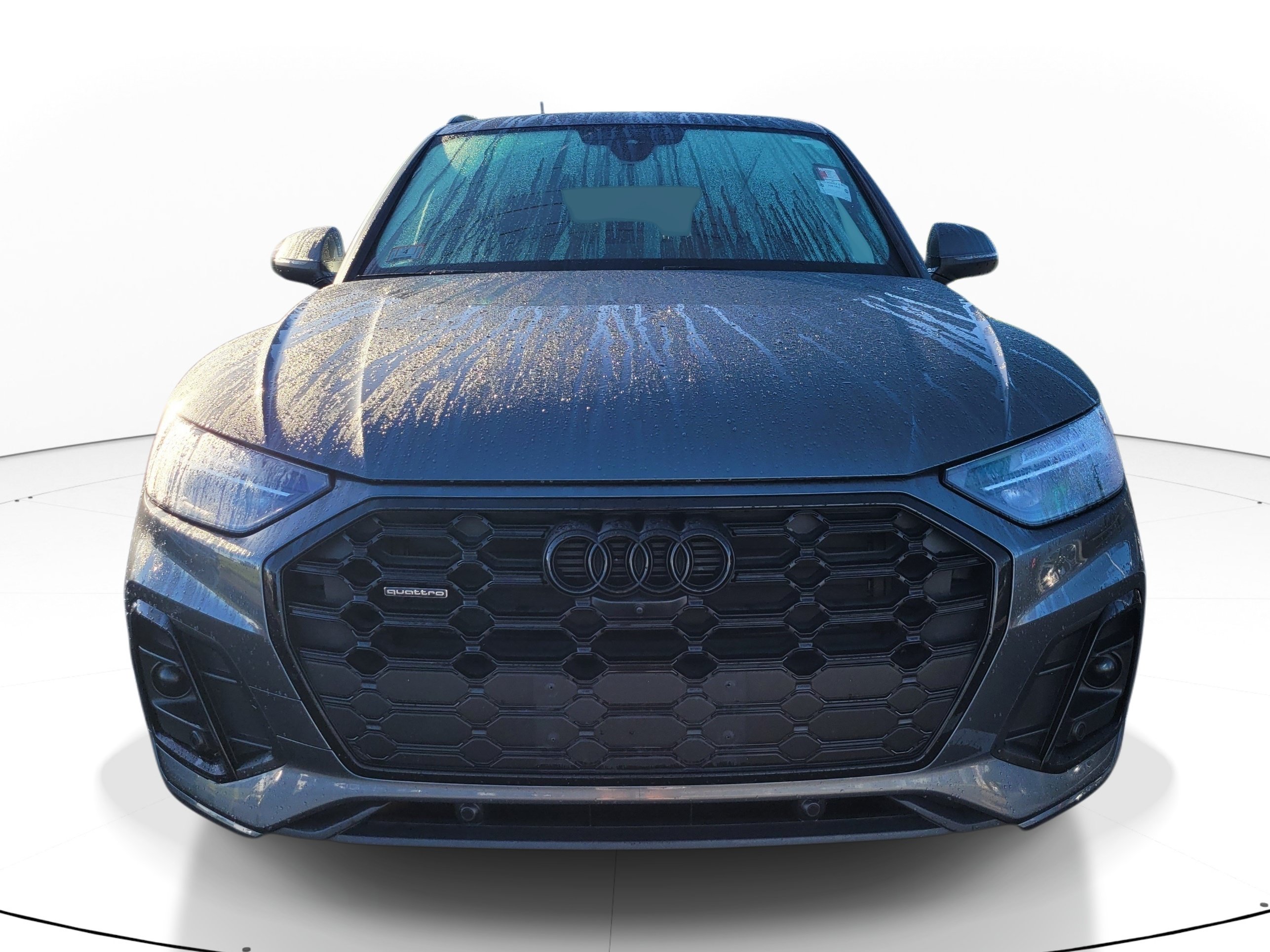 Used 2023 Audi Q5 2.0T Premium Plus w/ Premium Plus Package AWD/4WD image 2