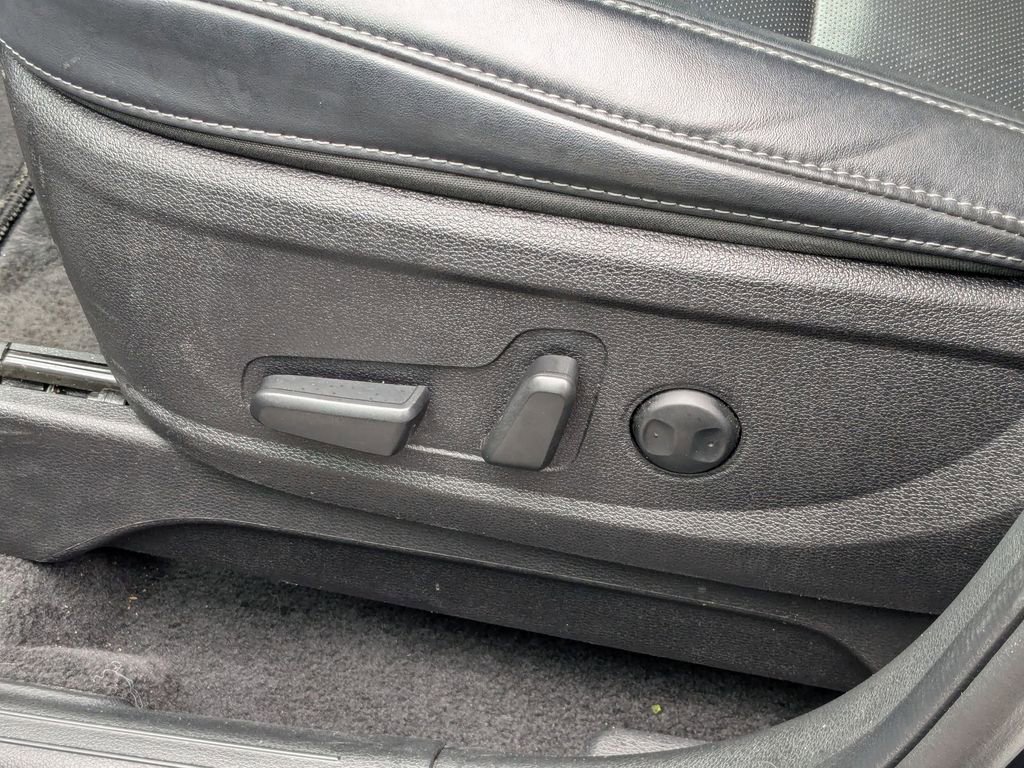 Used 2025 Kia Telluride S image 14