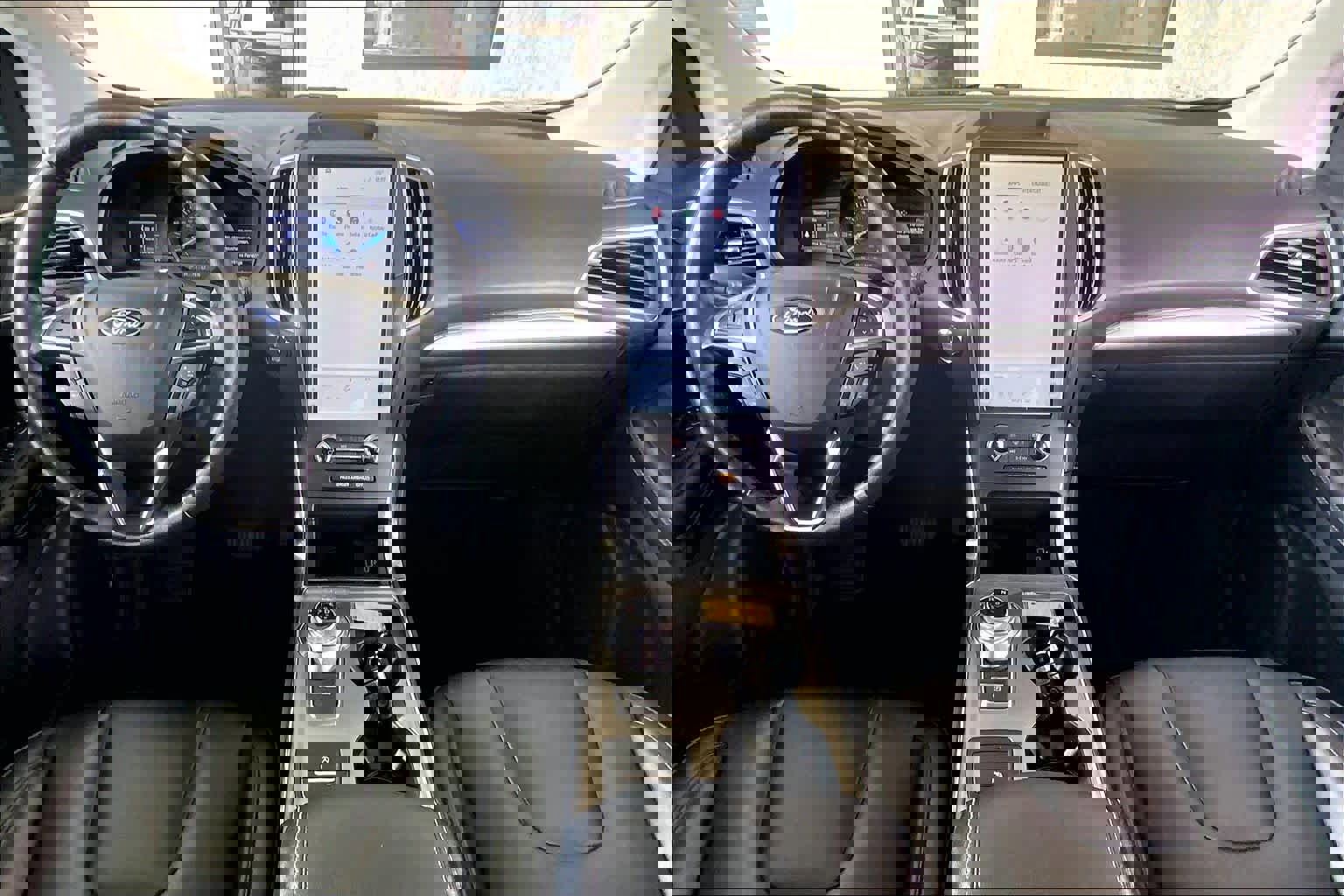 Certified 2022 Ford Edge Titanium image 16