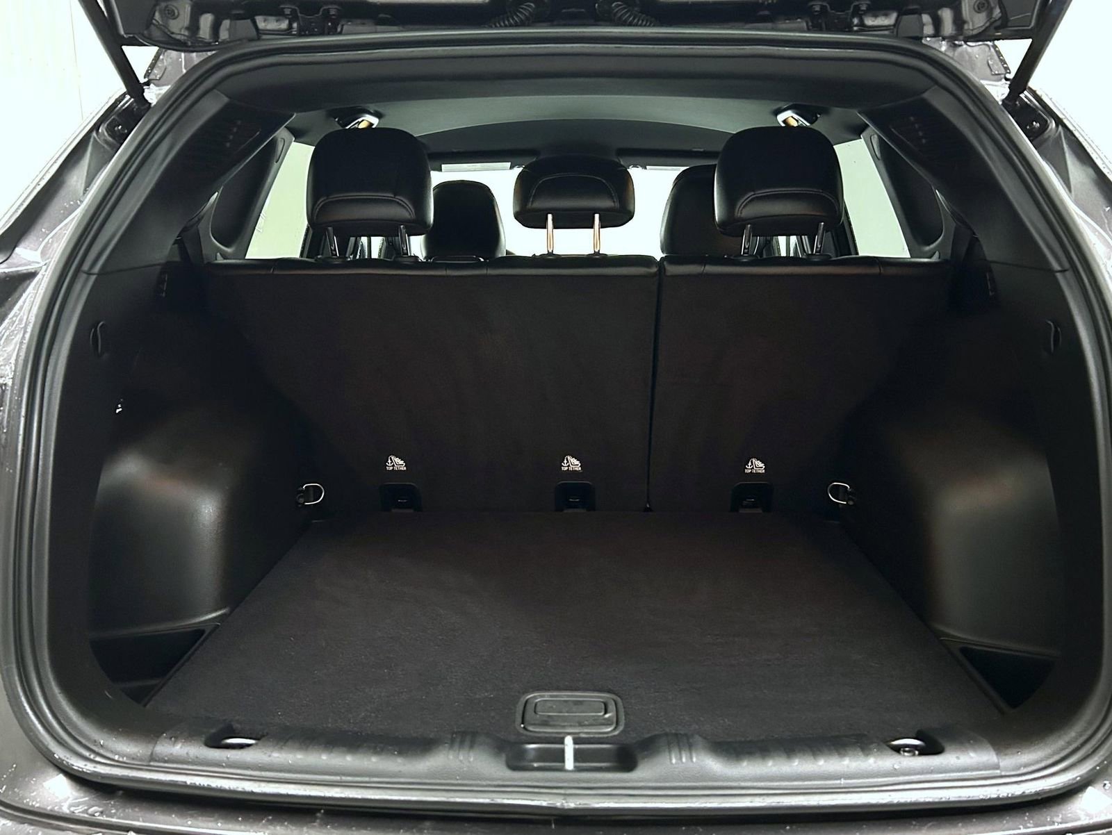 Used 2024 Jeep Compass Limited image 21