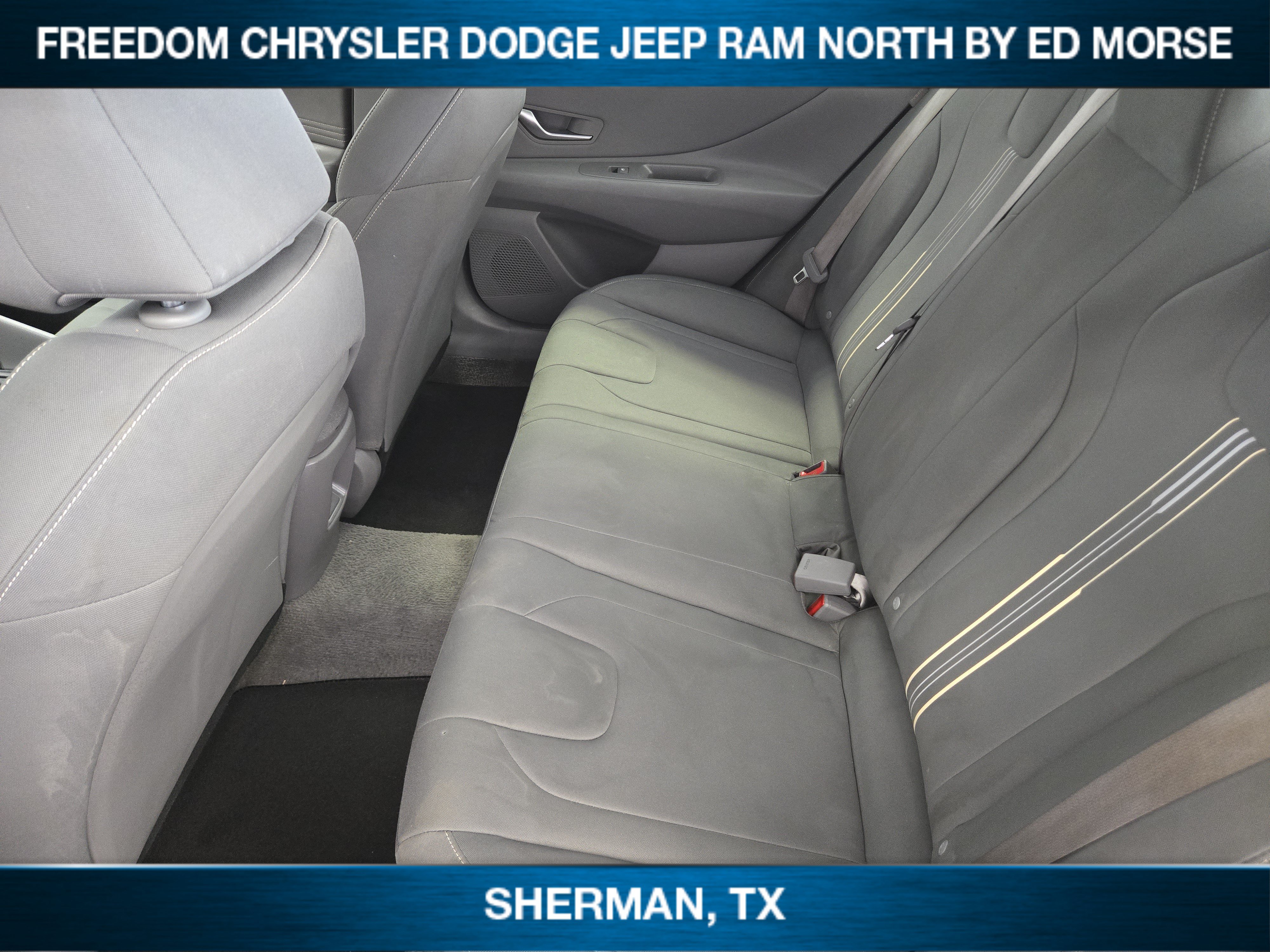 Used 2025 Hyundai Elantra Sport FWD image 20