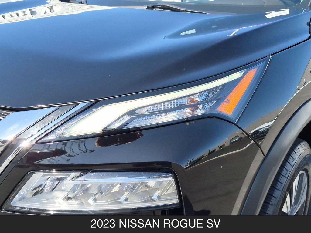 Certified 2023 Nissan Rogue SV FWD image 10