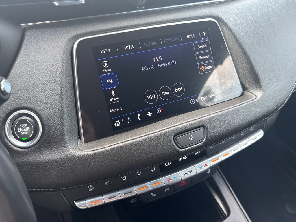 Certified 2023 Cadillac XT4 Luxury w/ Cold Weather Package AWD/4WD image 23
