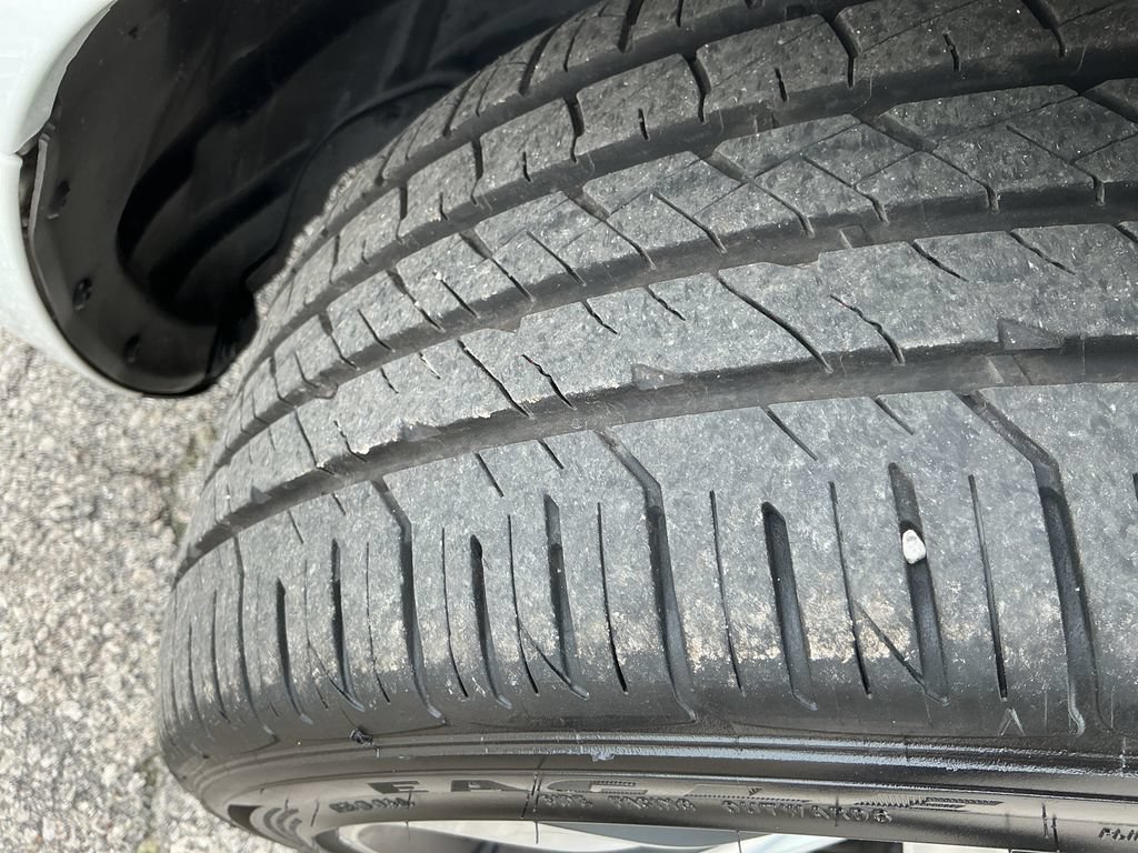 Certified 2018 Dodge Challenger R/T Plus RWD image 33