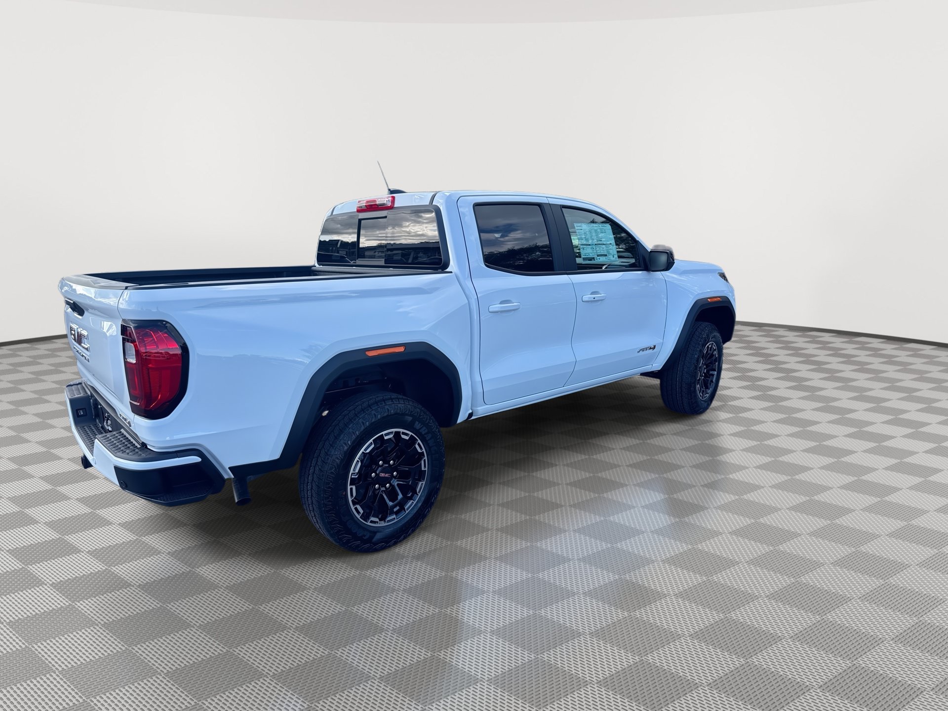 New 2026 GMC Canyon AT4 AWD/4WD image 8