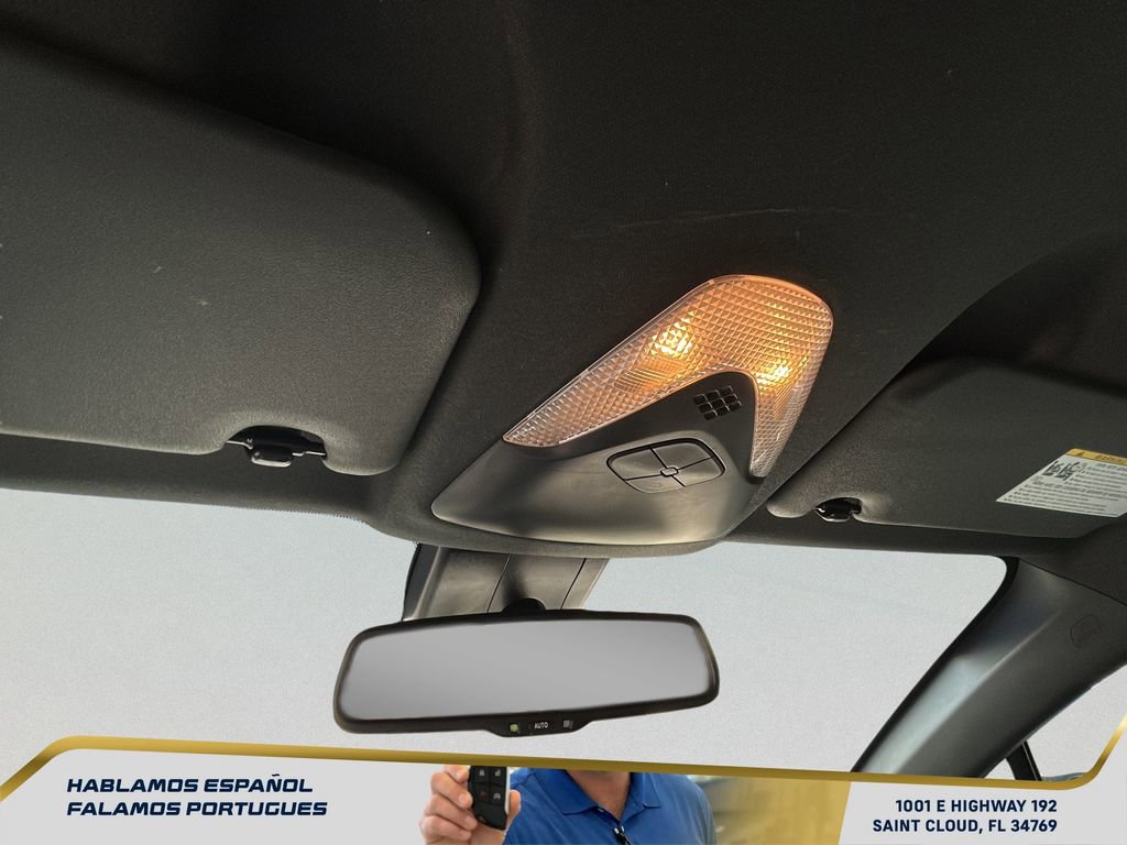 Used 2019 Toyota C-HR LE image 23