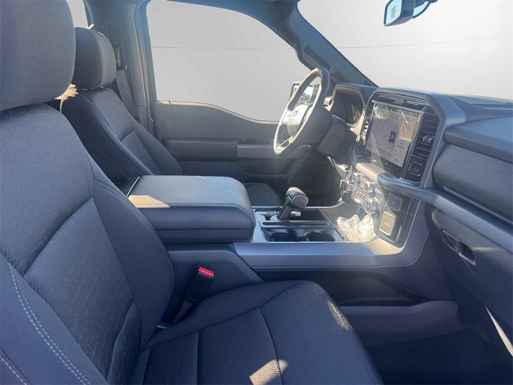 New 2025 Ford F150 XLT image 15