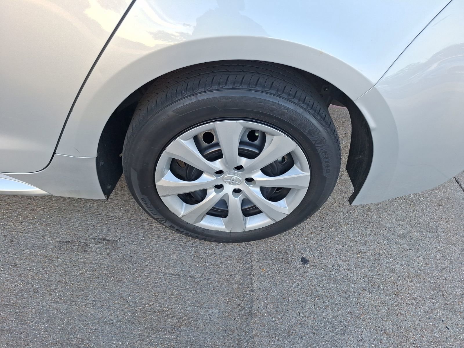 Used 2023 Toyota Corolla LE image 11