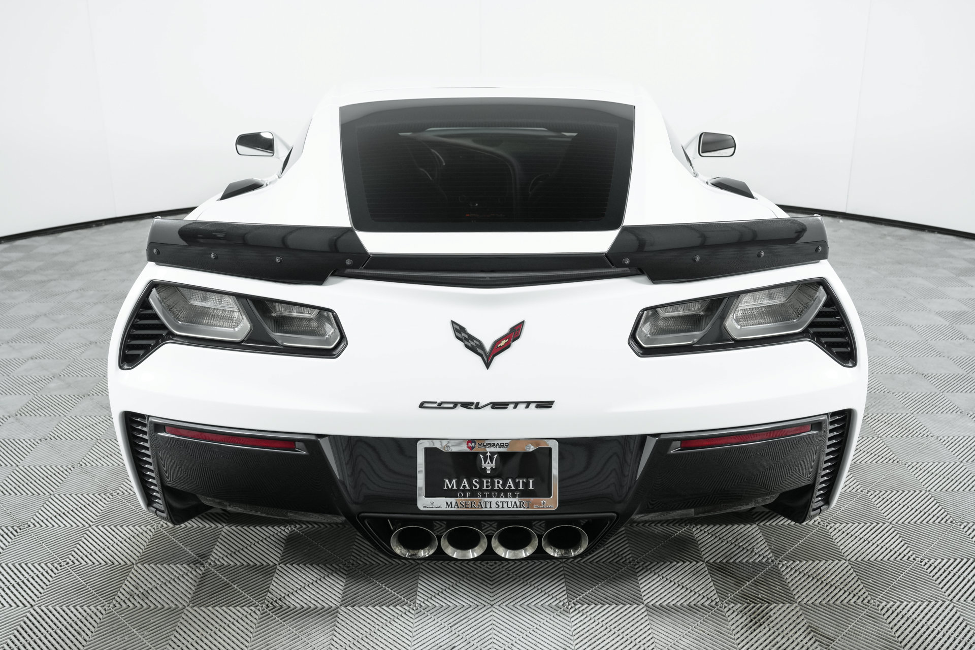 Used 2015 Chevrolet Corvette Z06 w/ 3LZ Preferred Equipment Group RWD image 32