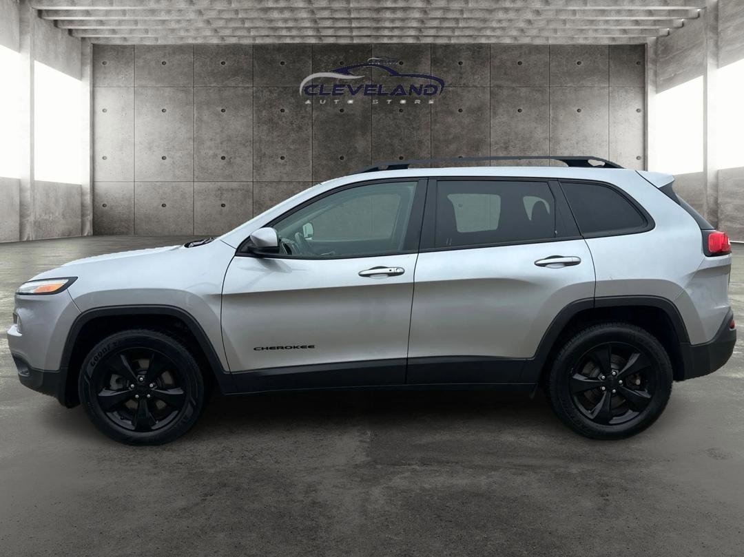 Used 2017 Jeep Cherokee High Altitude image 6
