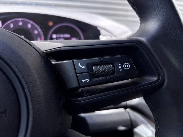 Certified 2025 Porsche Panamera RWD image 17