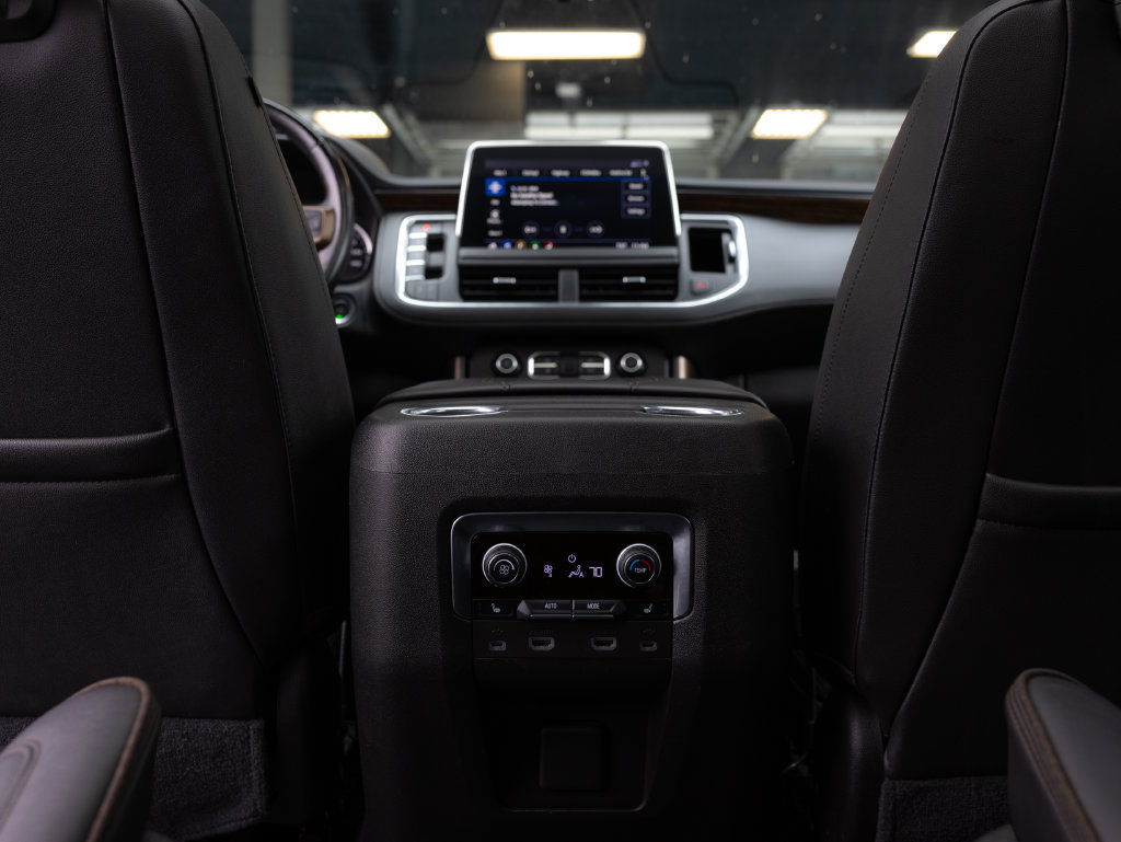 Used 2021 Chevrolet Tahoe High Country w/ Premium Package AWD/4WD image 21