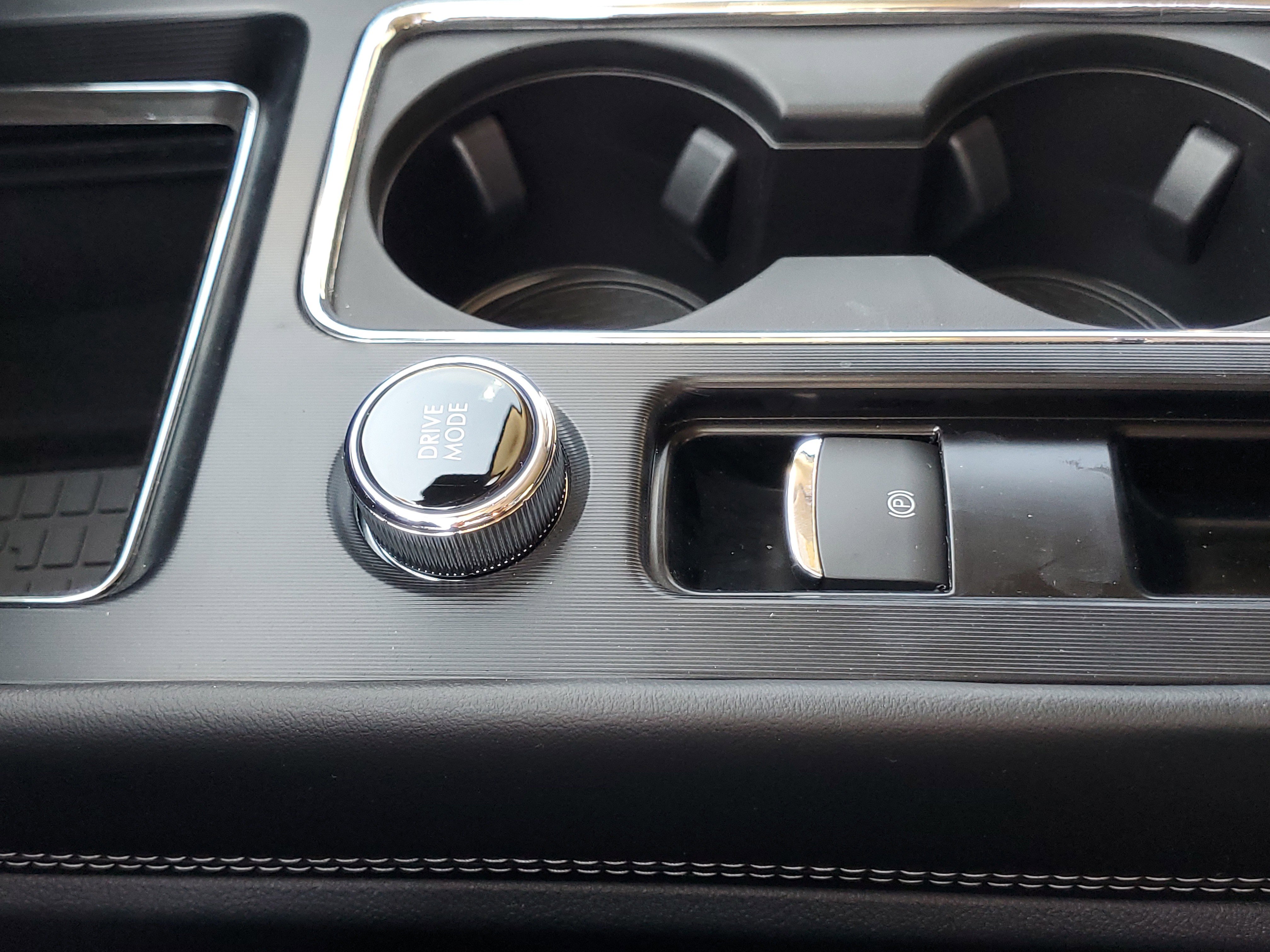 New 2025 Lincoln Corsair Reserve image 24