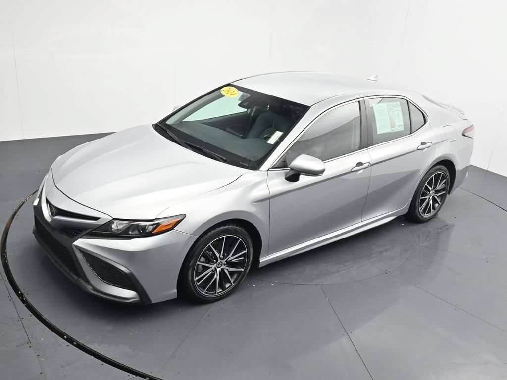 Used 2024 Toyota Camry SE FWD image 27
