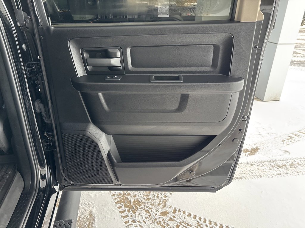 Used 2023 RAM 1500 Express w/ Wheel & Sound Group image 23