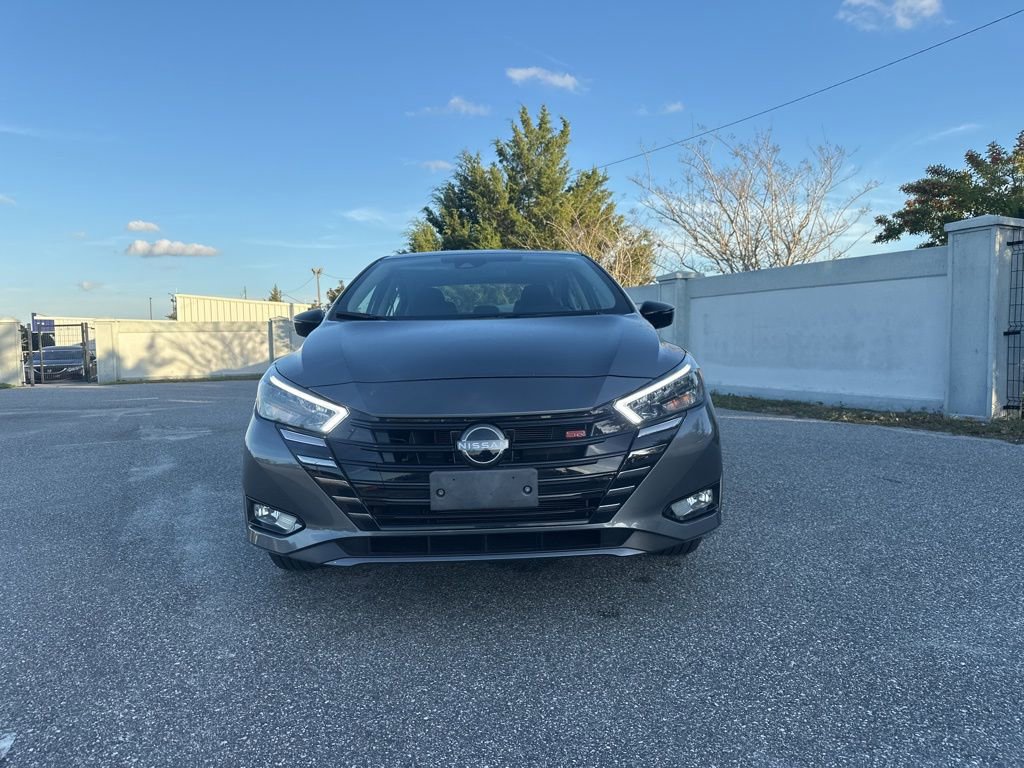 Used 2024 Nissan Versa SR image 2