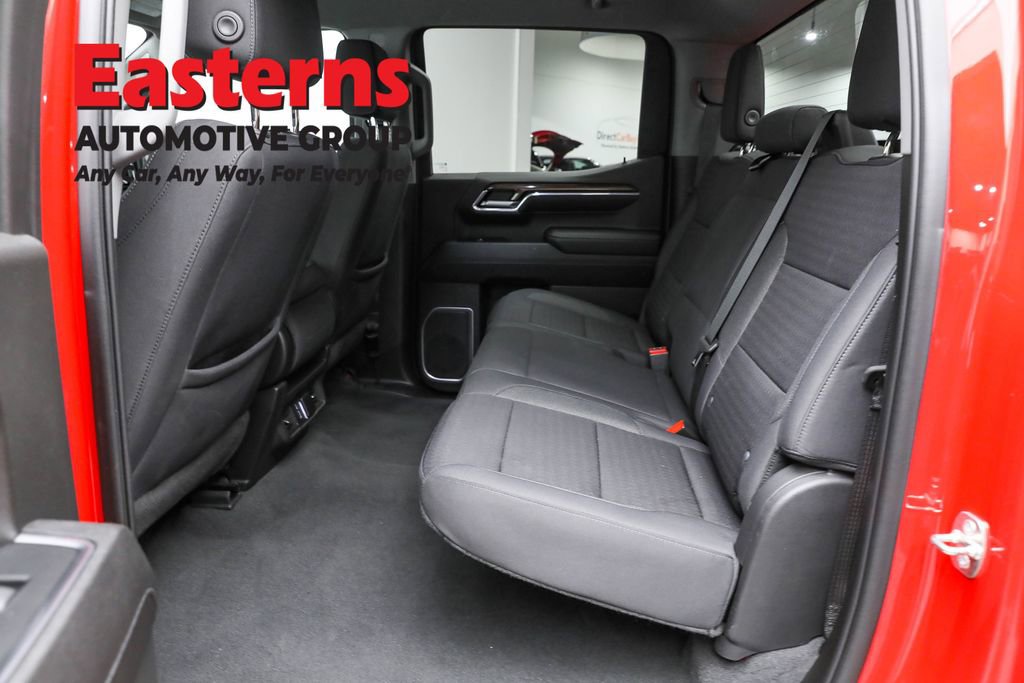 Used 2023 Chevrolet Silverado 1500 LT AWD/4WD image 23