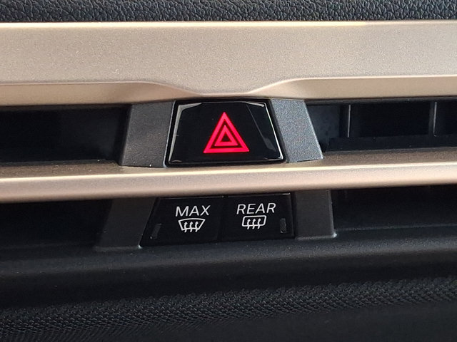 Used 2024 BMW iX M60 AWD/4WD image 17