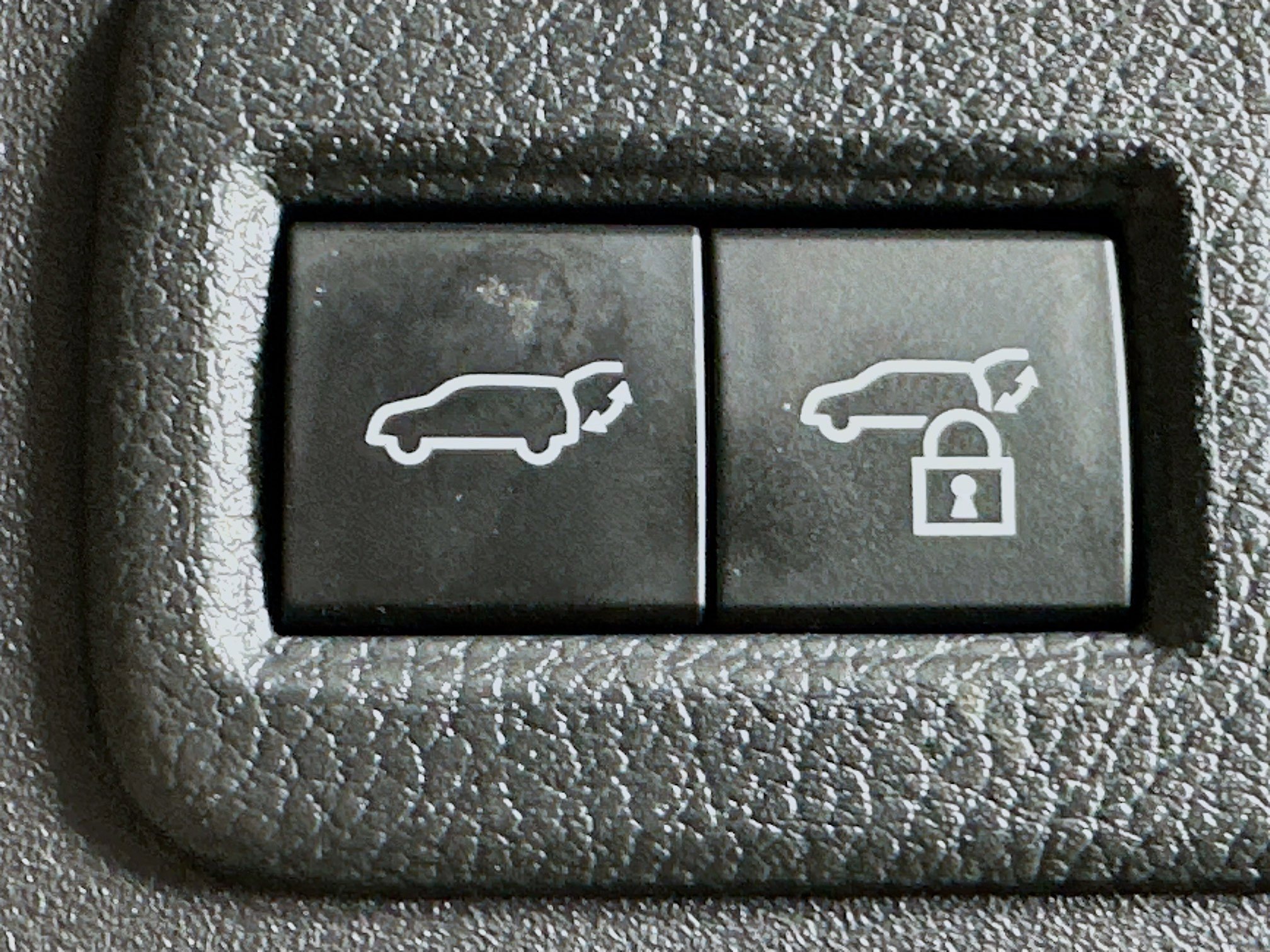 Used 2024 Toyota bZ4X Limited w/ Weather Package image 31