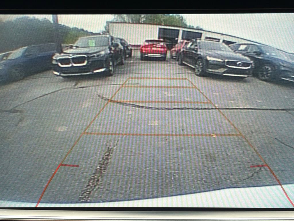 Used 2018 Cadillac XT5 Luxury w/ Driver Awareness Package image 30