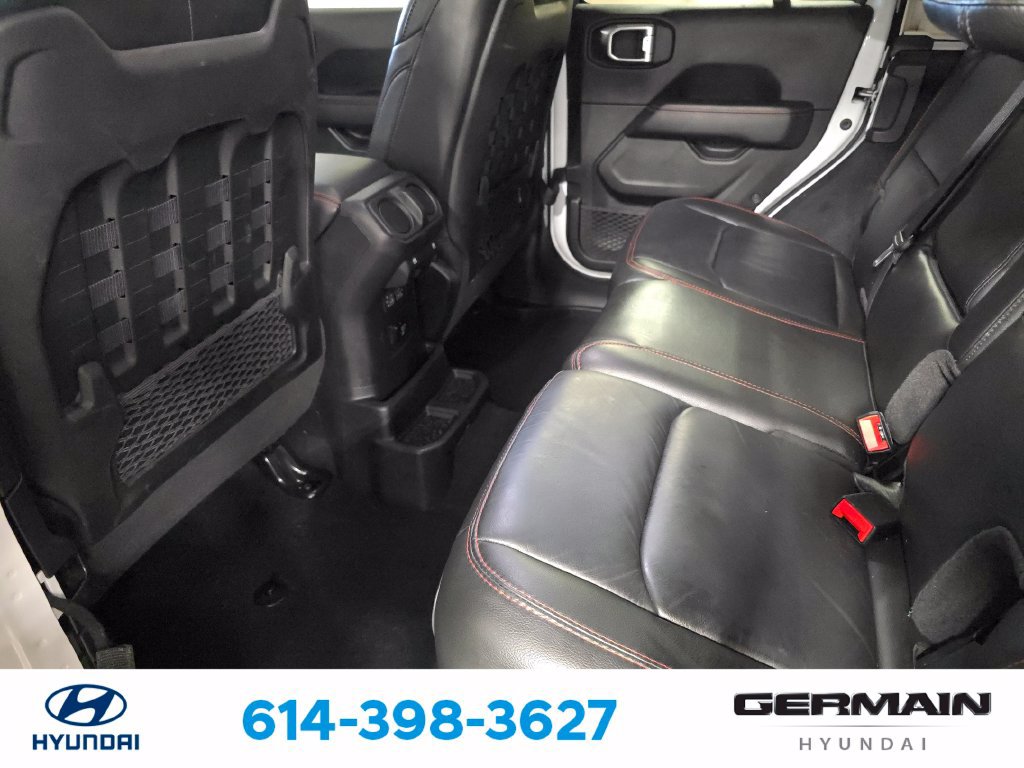 Used 2022 Jeep Wrangler Unlimited Rubicon w/ Cold Weather Group AWD/4WD image 20