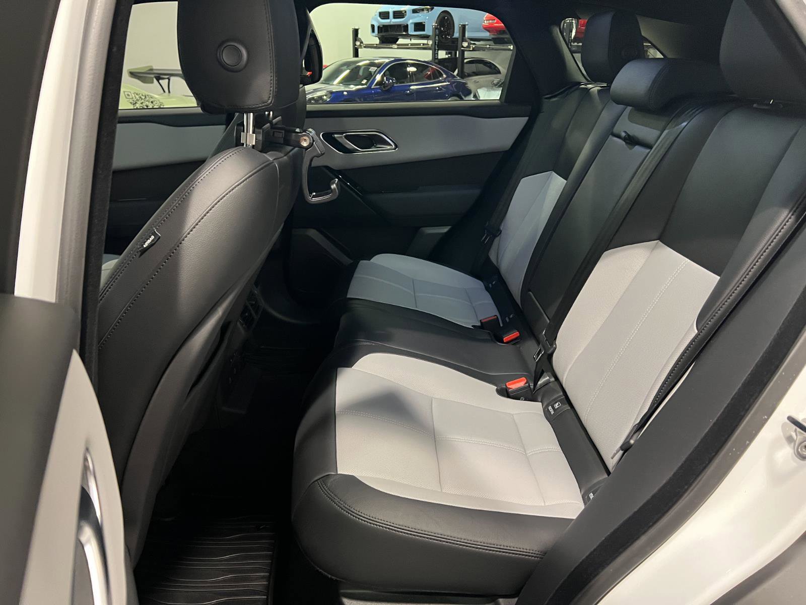 Used 2026 Land Rover Range Rover Velar Dynamic SE image 26