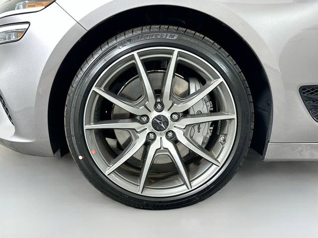 Certified 2026 Genesis G70 2.5T Prestige RWD image 23