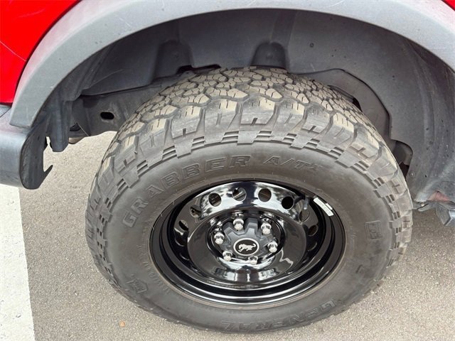 Used 2023 Ford Bronco Black Diamond image 17