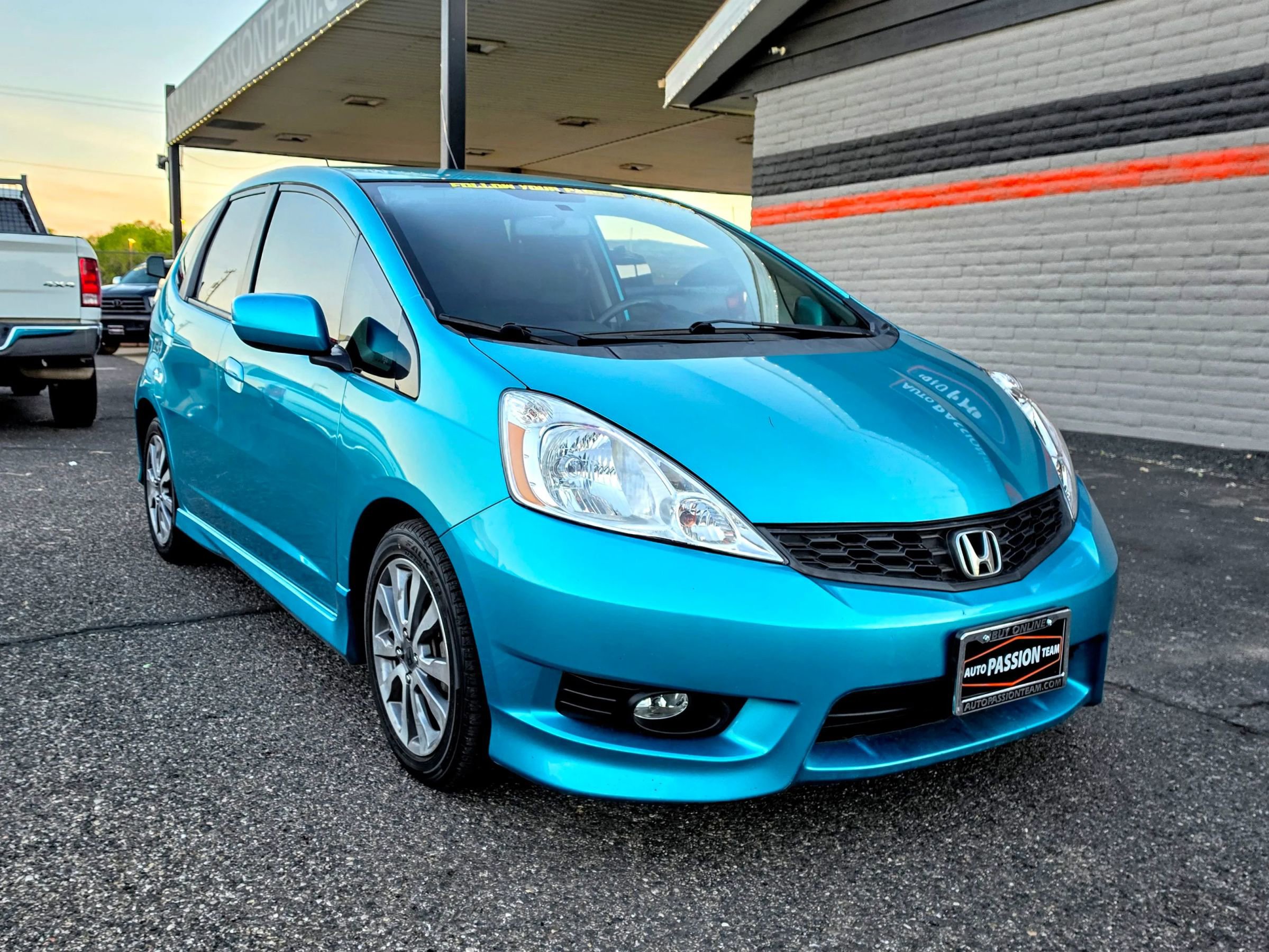 Used 2013 Honda Fit Sport image 7