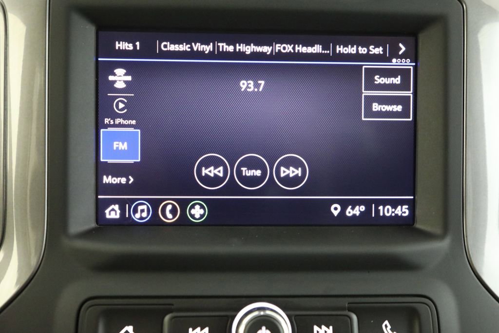 Used 2024 Chevrolet Silverado 2500 Custom w/ Custom Value Package image 5