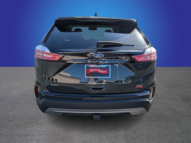 Used 2024 Ford Edge SEL w/ Convenience Package image 4