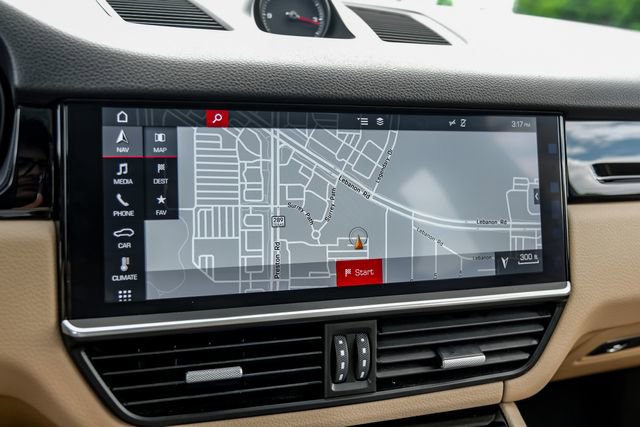 Used 2019 Porsche Cayenne AWD/4WD image 25