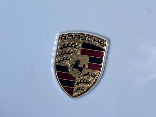 Certified 2026 Porsche Macan image 30