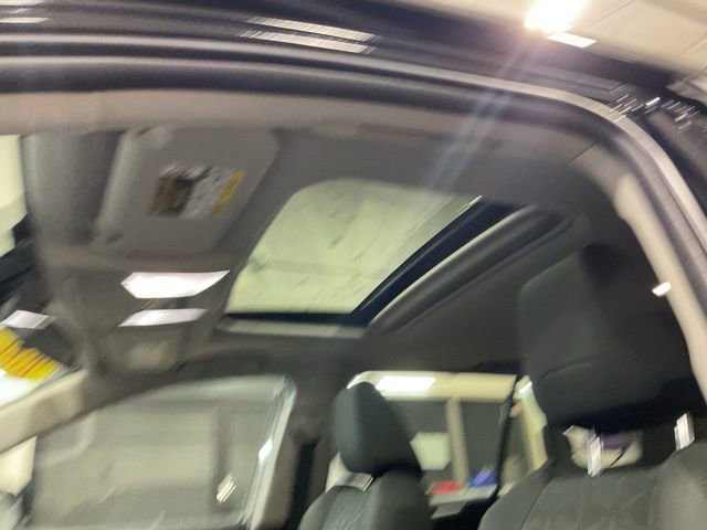 Used 2022 Toyota RAV4 XLE image 18