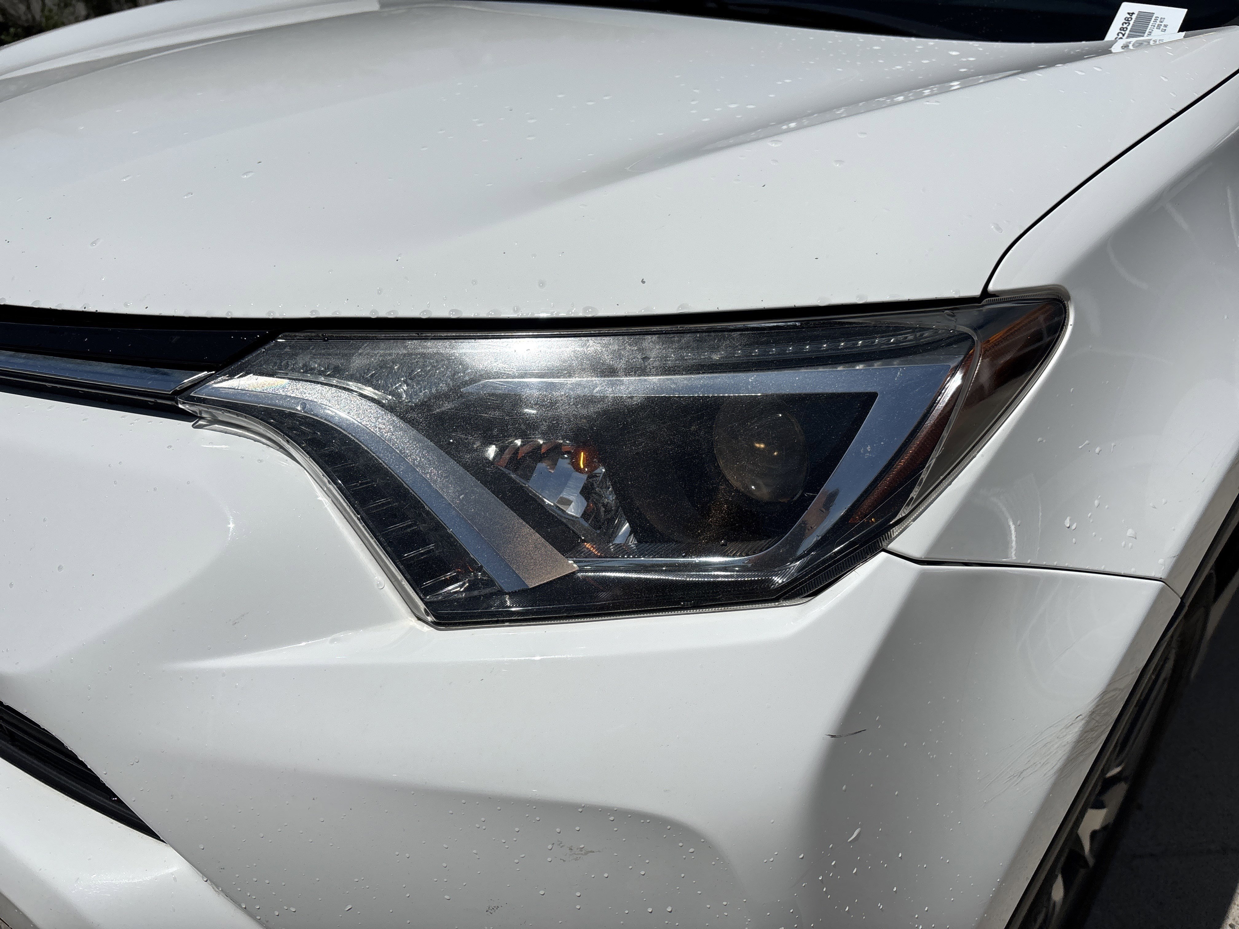 Used 2017 Toyota RAV4 XLE AWD/4WD image 11