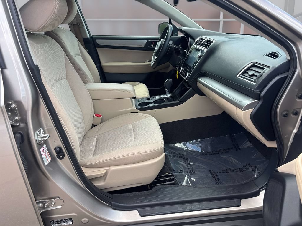 Used 2018 Subaru Outback 2.5i Premium AWD/4WD image 18