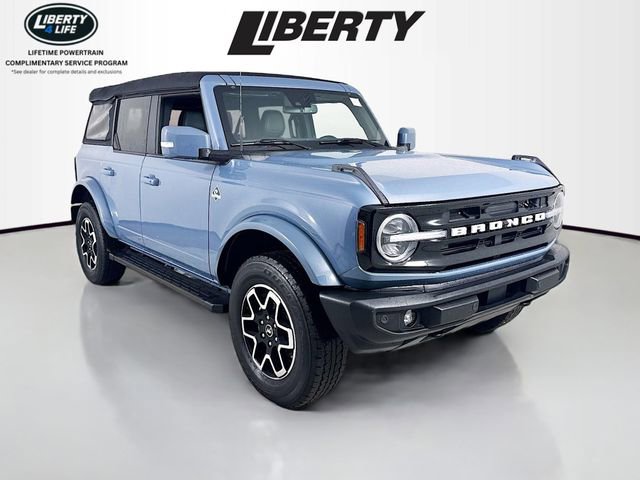 Used 2023 Ford Bronco Outer Banks image 1