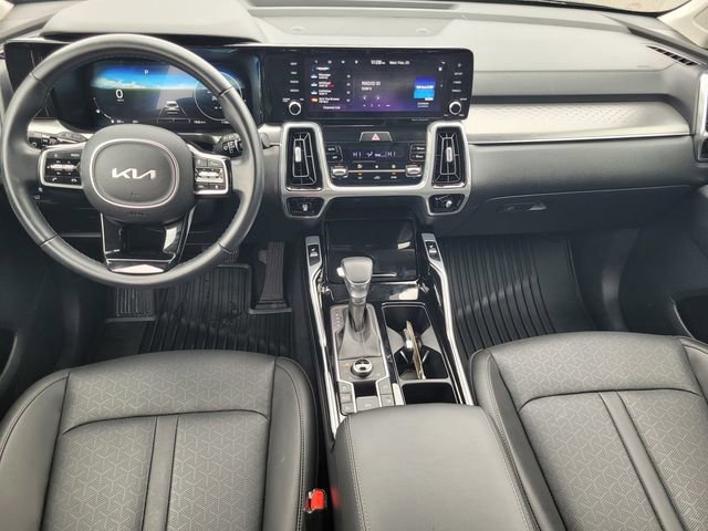 Used 2023 Kia Sorento SX image 14