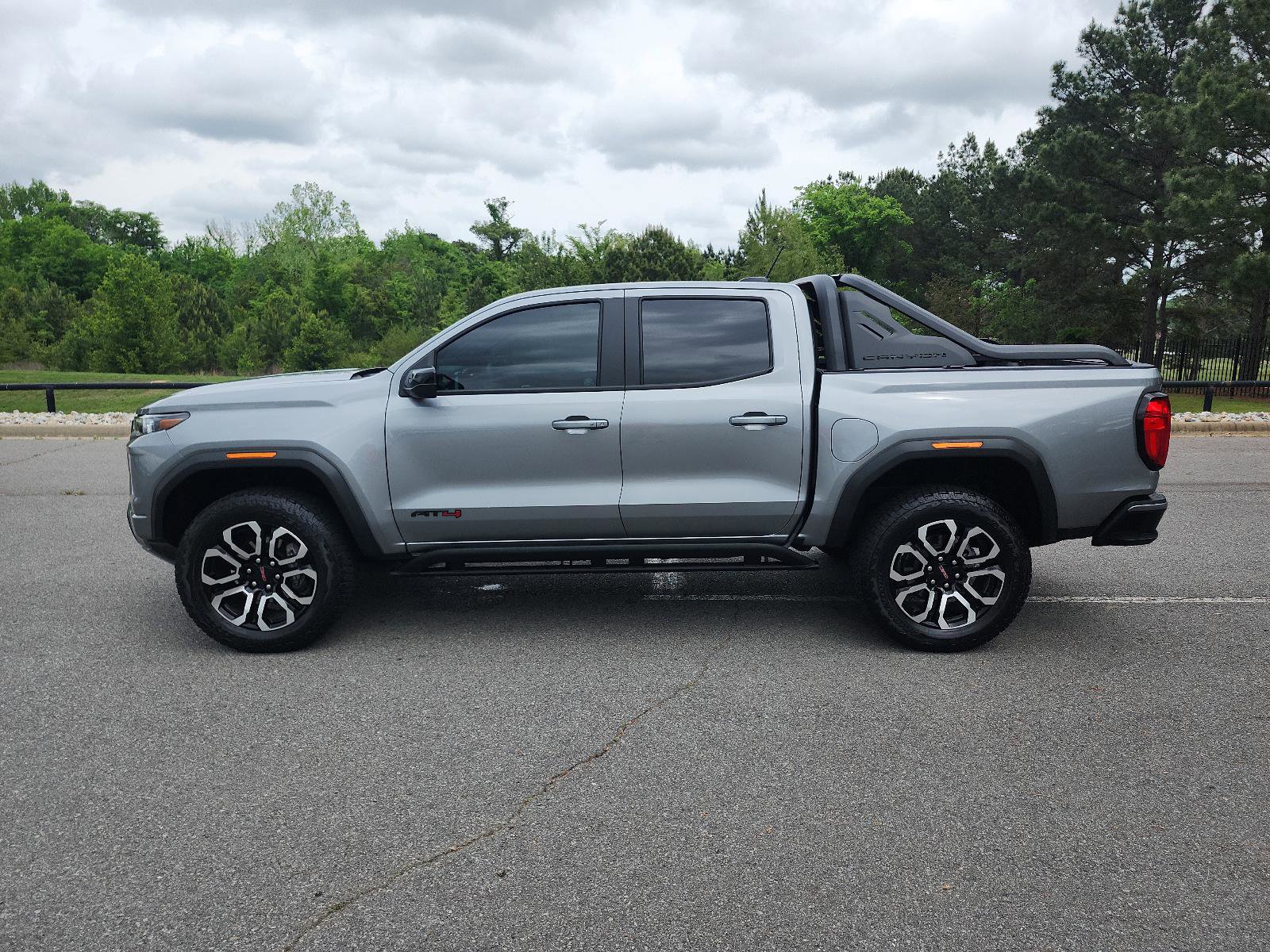 Certified 2025 GMC Canyon AT4 w/ Nightfall Edition AWD/4WD image 2