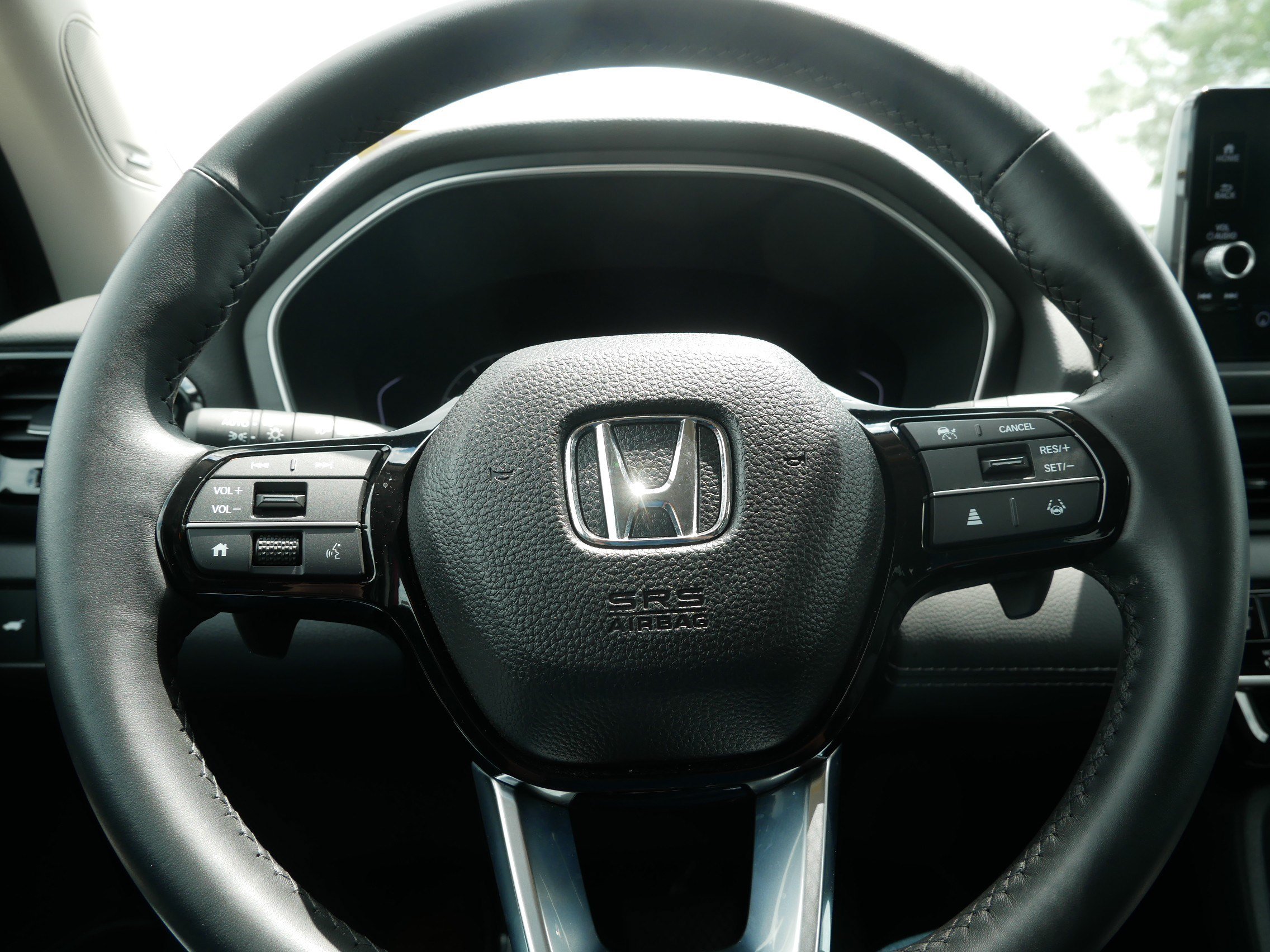 Certified 2023 Honda Pilot Touring image 25