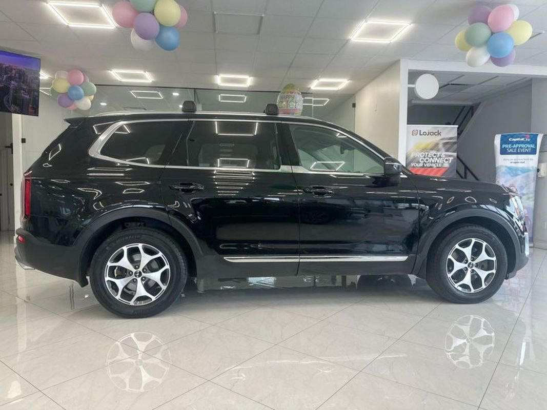 Used 2022 Kia Telluride EX image 5