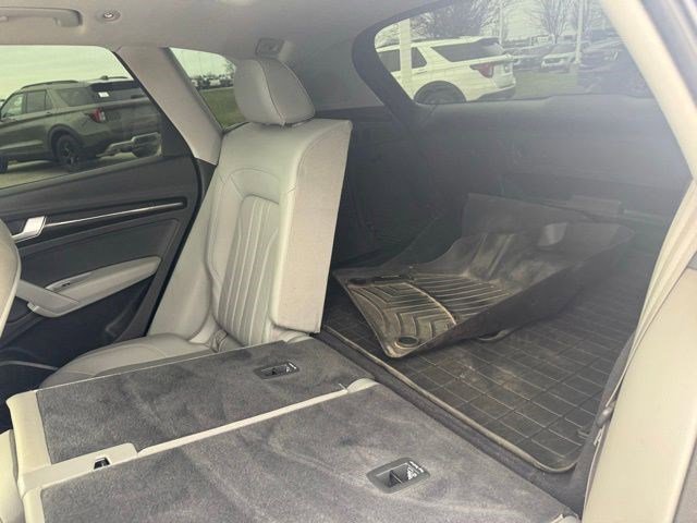Used 2018 Audi Q5 2.0T Premium Plus w/ Premium Plus Package image 30