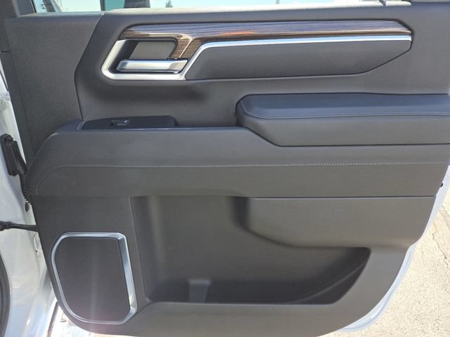 Used 2025 Chevrolet Silverado 2500 LT AWD/4WD image 27