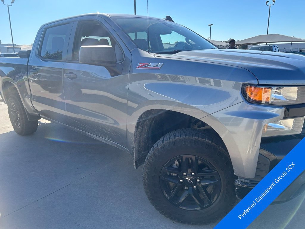 Used 2021 Chevrolet Silverado 1500 Custom Trail Boss w/ Safety Confidence Package AWD/4WD image 2