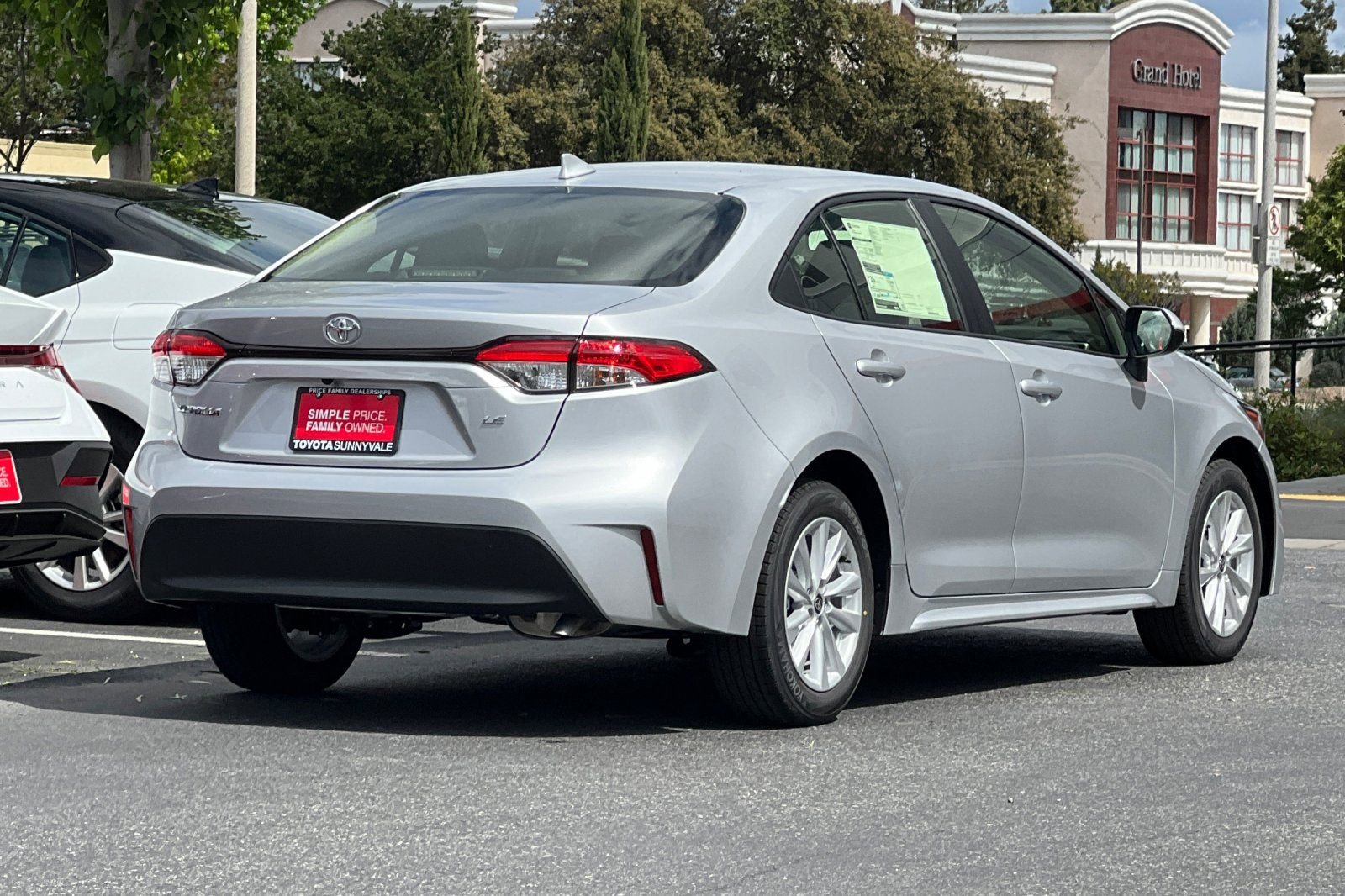 New 2026 Toyota Corolla LE video 3